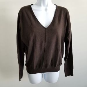 Gap | Brown V-neck Light Sweater Size M